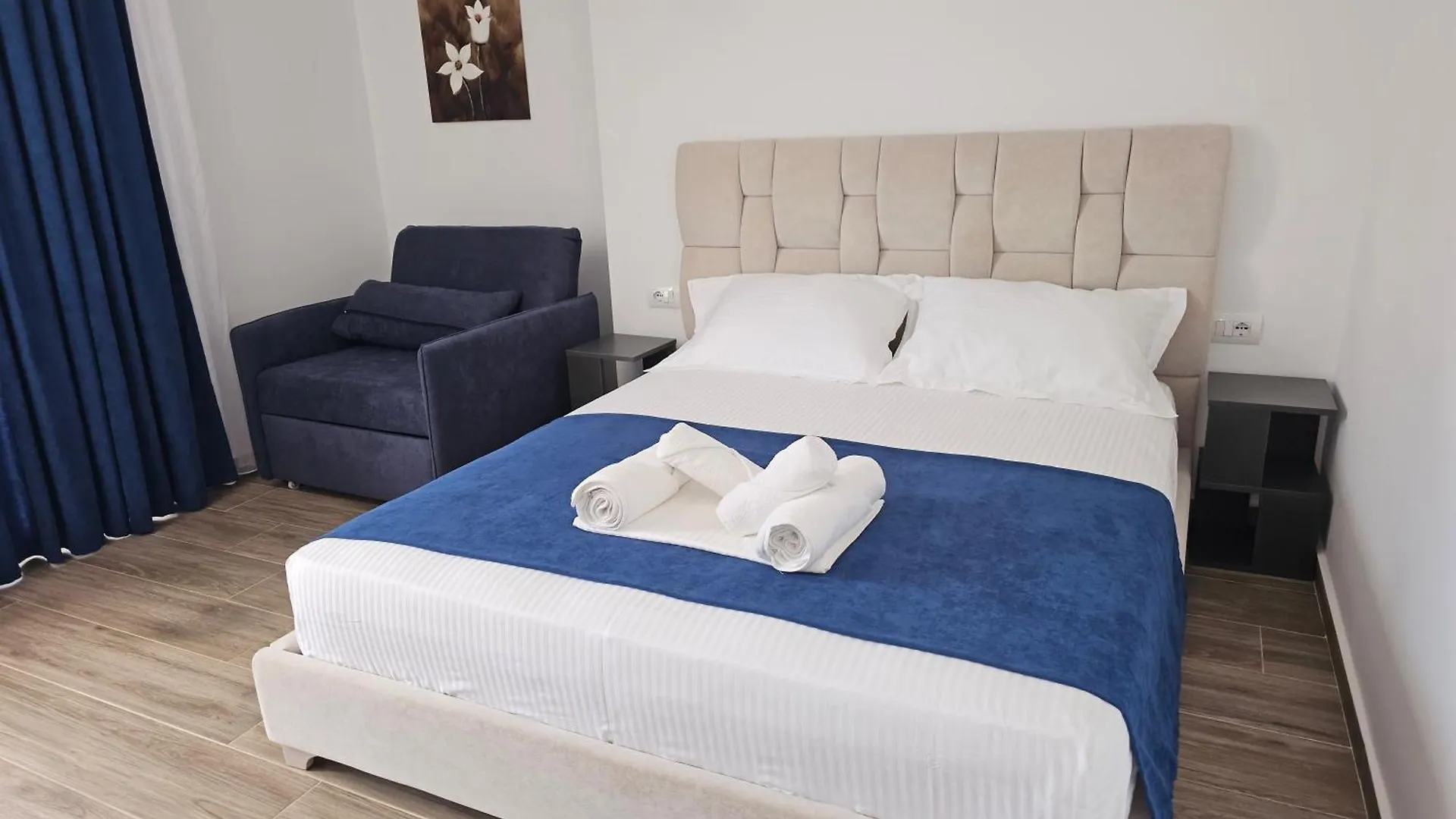 Apartment Ardit Seaside Rooms Sarande Albania