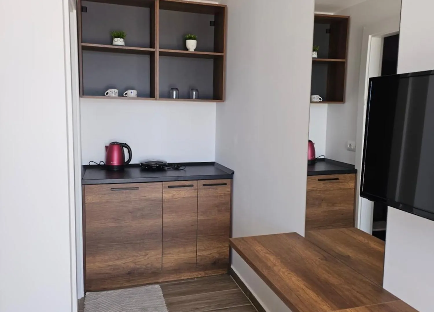 Ardit Seaside Rooms Sarande Apartment
