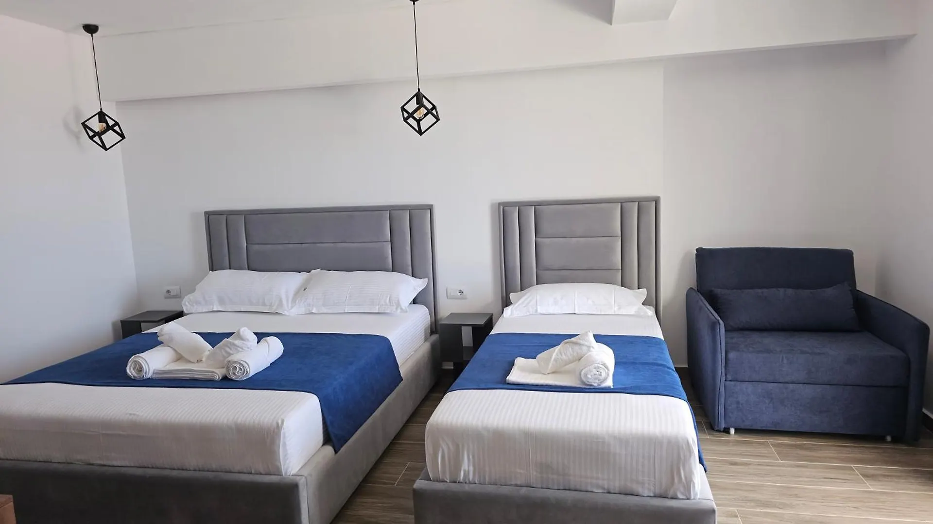 Ardit Seaside Rooms Sarande